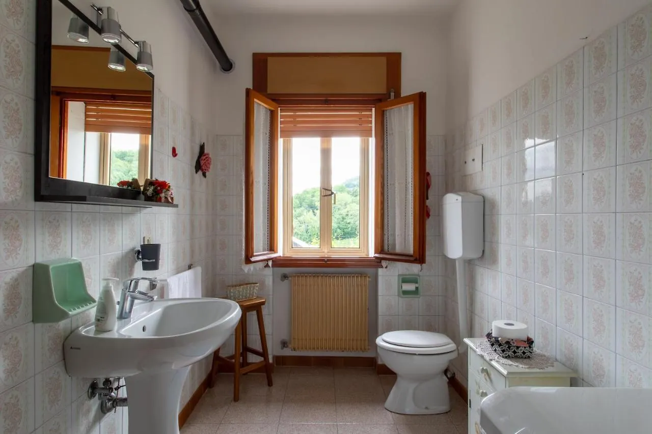 La Collina Dei Nonni - Tarzo Apartman 0*,